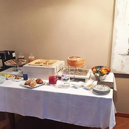 Domus Bed and Breakfast